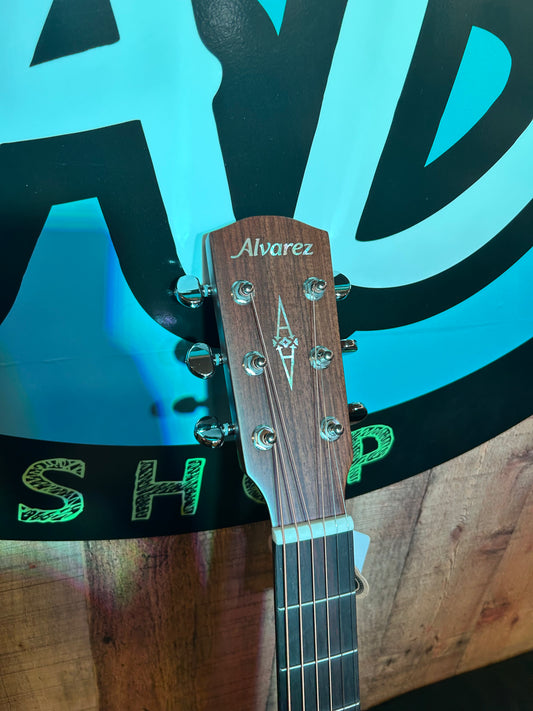 Alvarez Artist Folk/OM Guitar Acoustic/Electric Shadow Burst with Cutaway AF66CE-SB