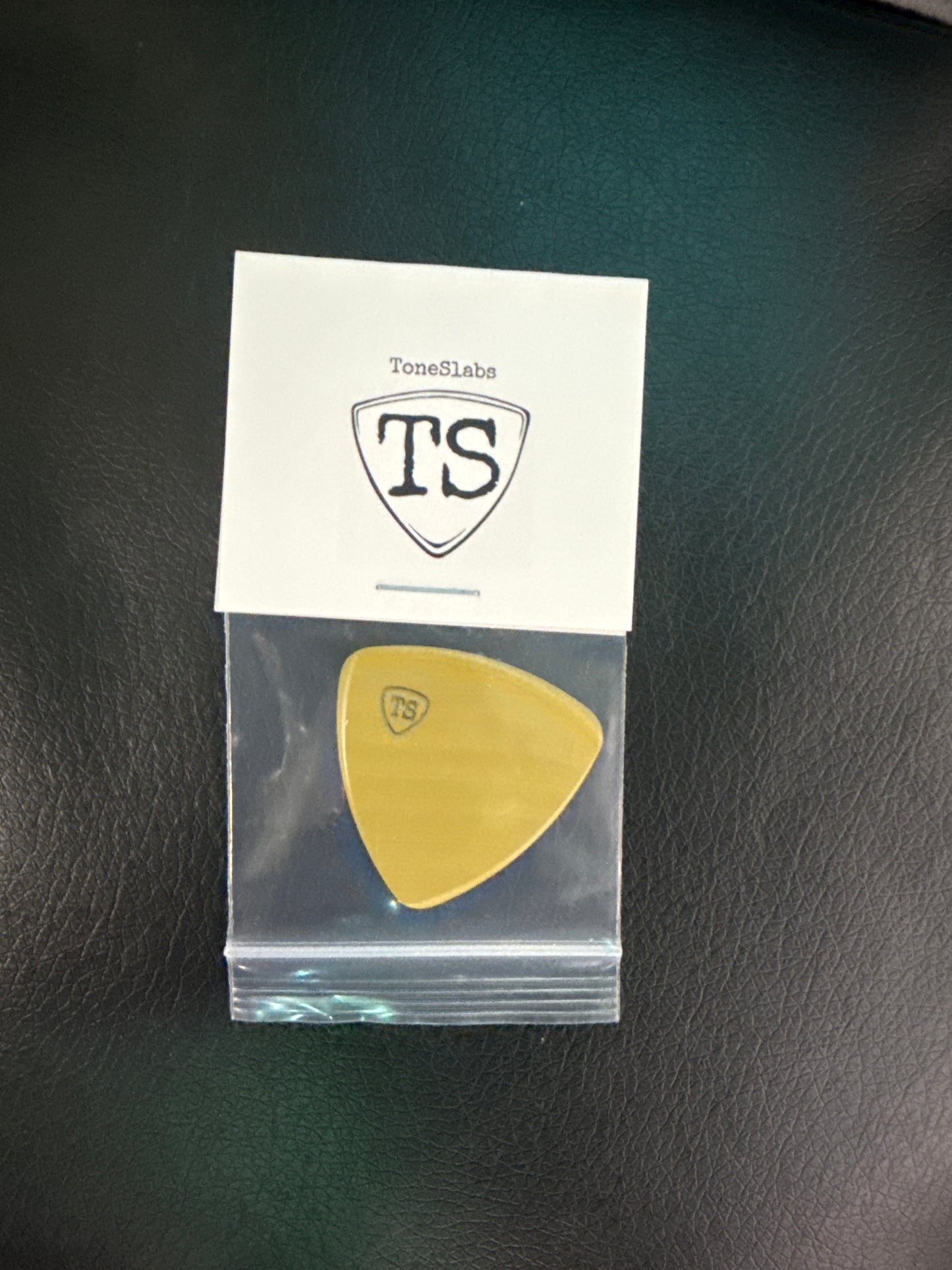 ToneSlabs Torlon FS 3Round Guitar Pick 1.3mm