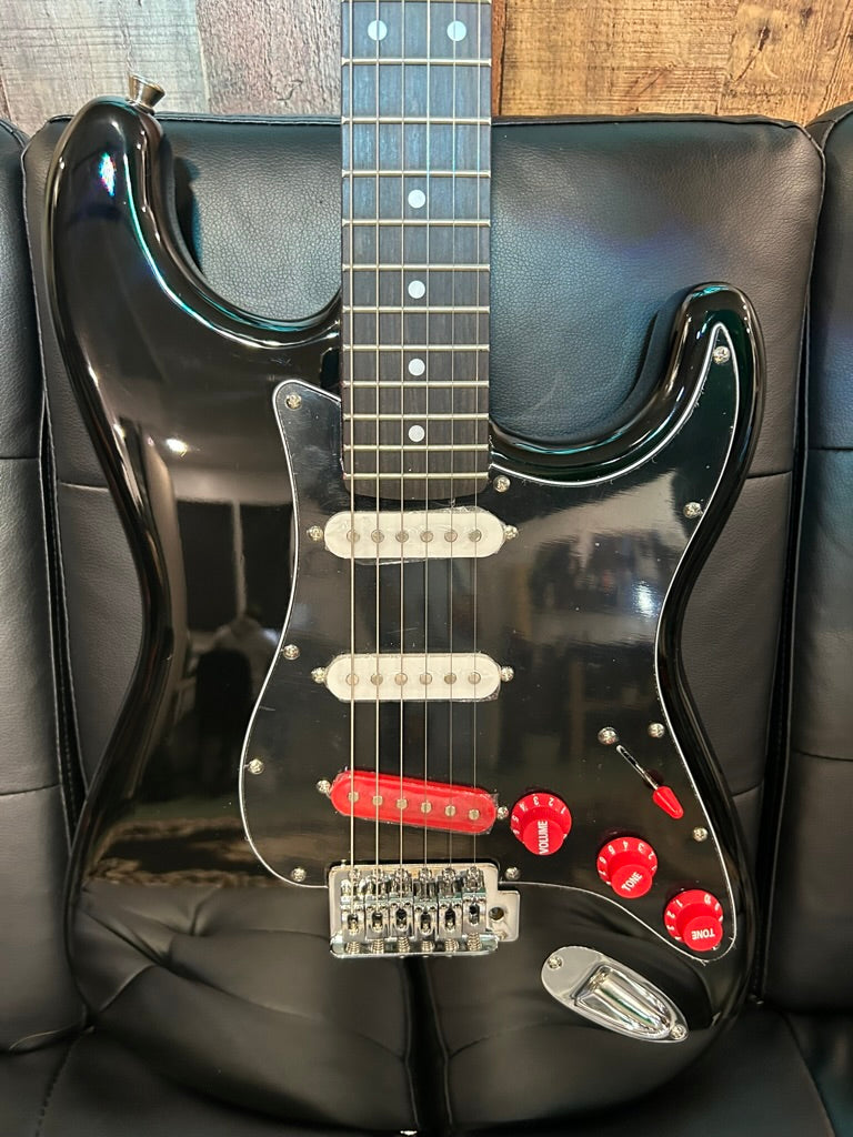 Austin Strat Black with Black Pickgaurd