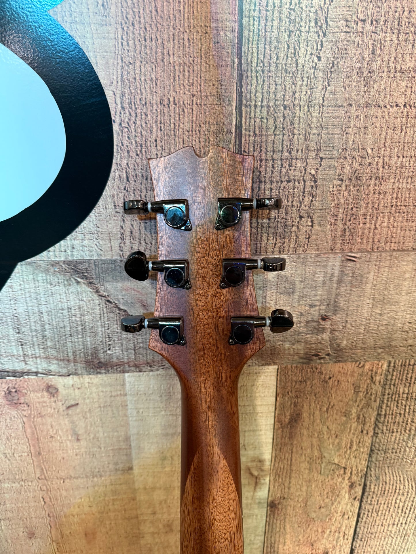 Mitchell Acoustic / Electric Guitar MX420 (USED)