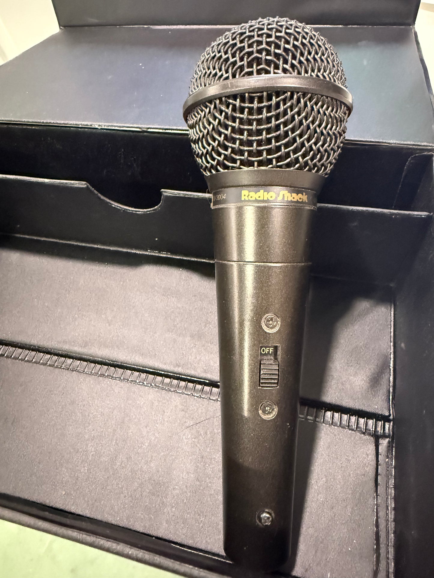 Radio Shack Microphone (Used)