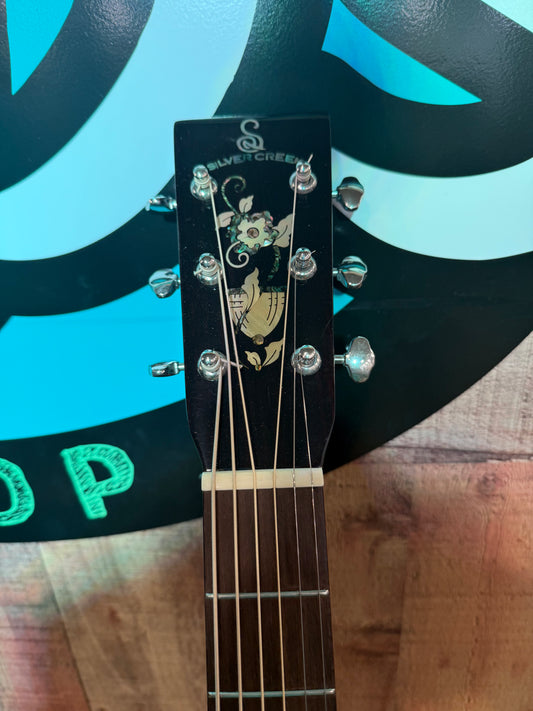 Silver Creek Acoustic Guitar (USED)