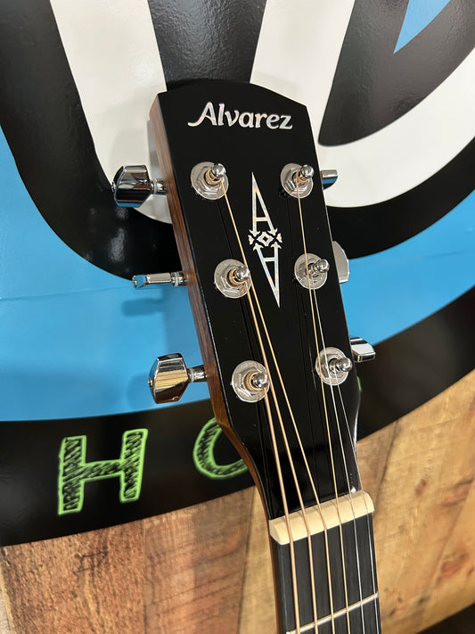 Alvarez Regent OM/Folk RF26