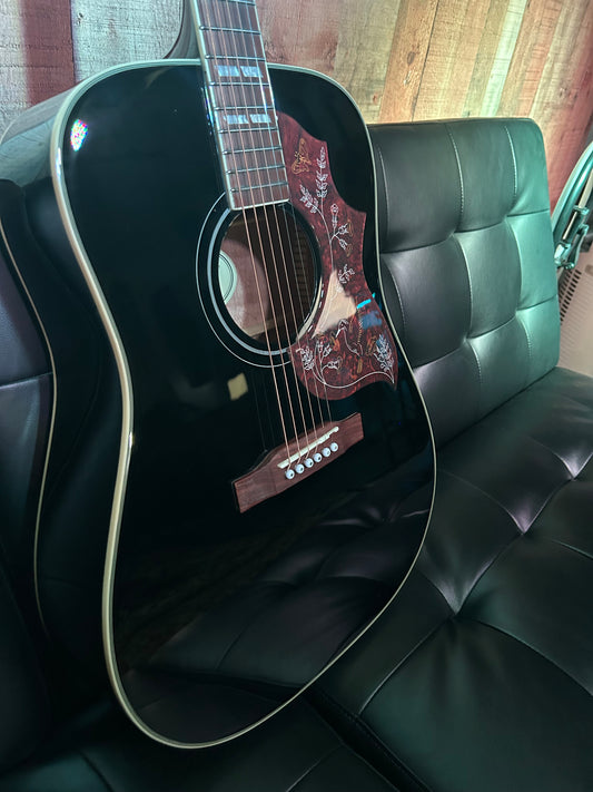 Epiphone Hummingbird Studio Limited-Edition Acoustic-Electric Guitar Ebony