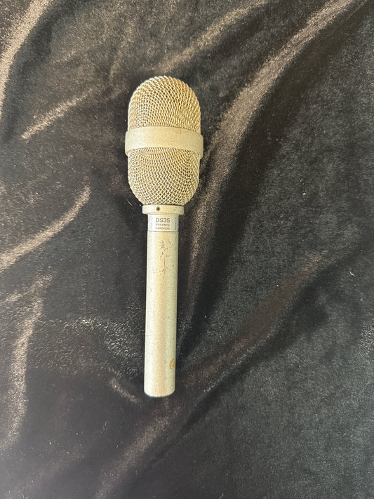 Electro Voice DS35 Cardioid Dynamic Microphone (USED)