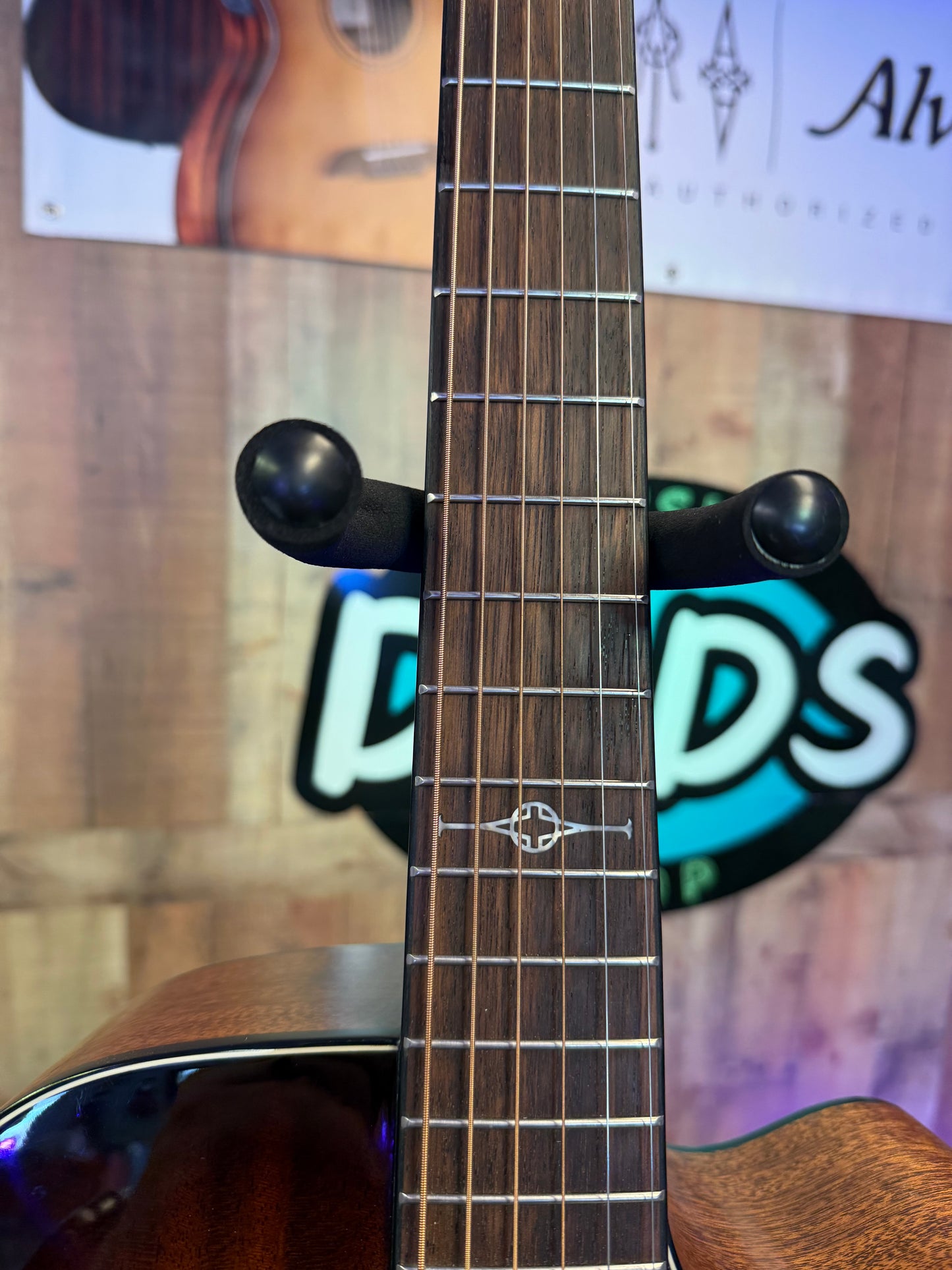 Alvarez AF66CE Shadowburst (USED)