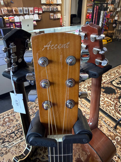 Accent Acoustic Guitar 3/4 Size