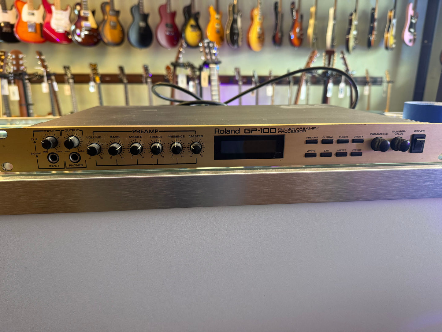 Roland GP-100 Guitar pre amp (USED)