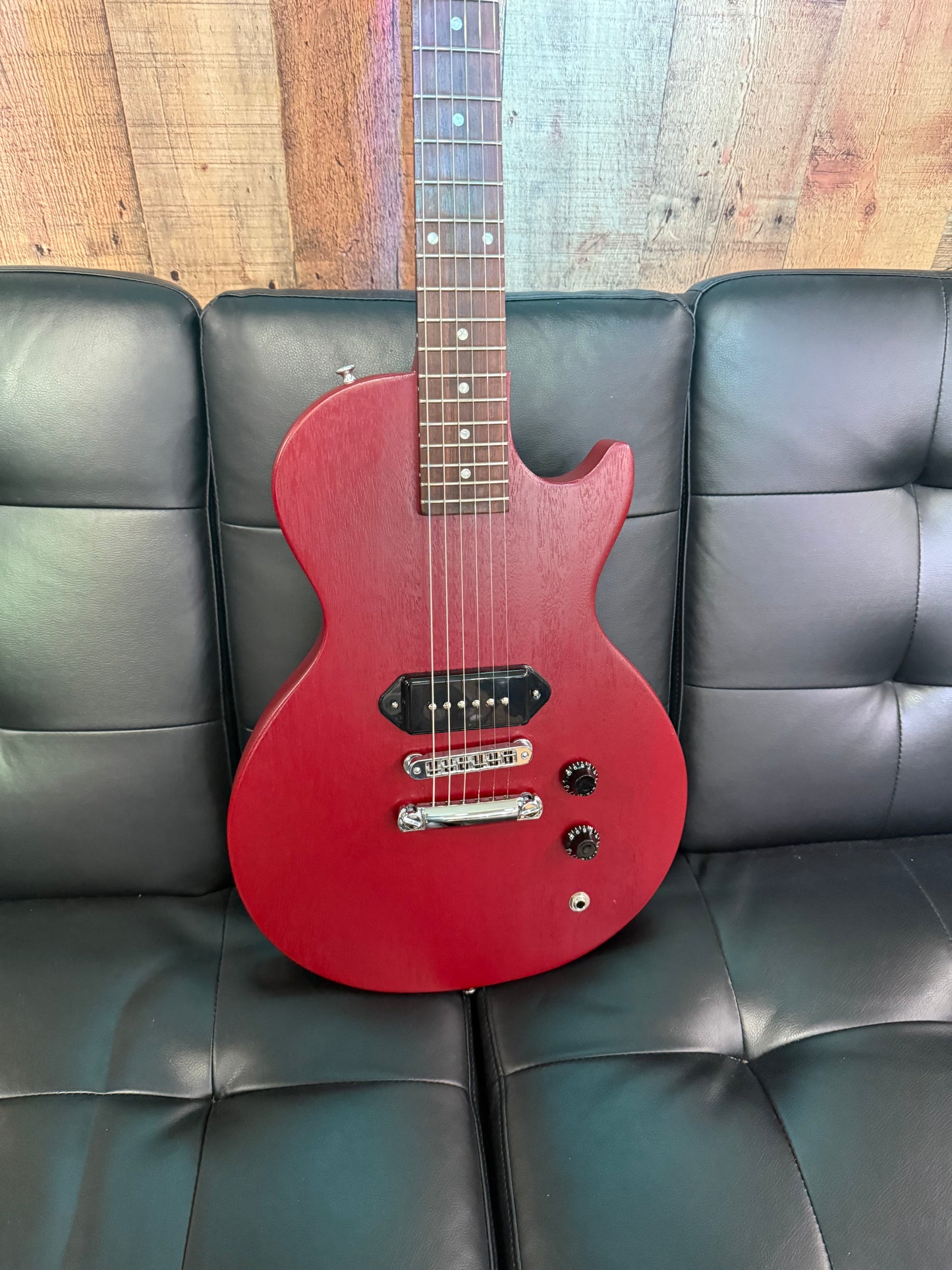 Gibson Melody Maker (USED)