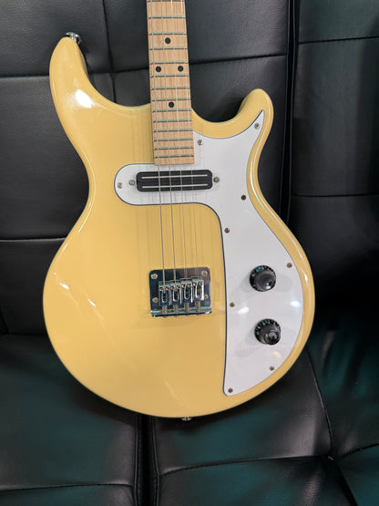 Gold Tone GME-4 4-String Solid Body Electric Mandolin (Used)