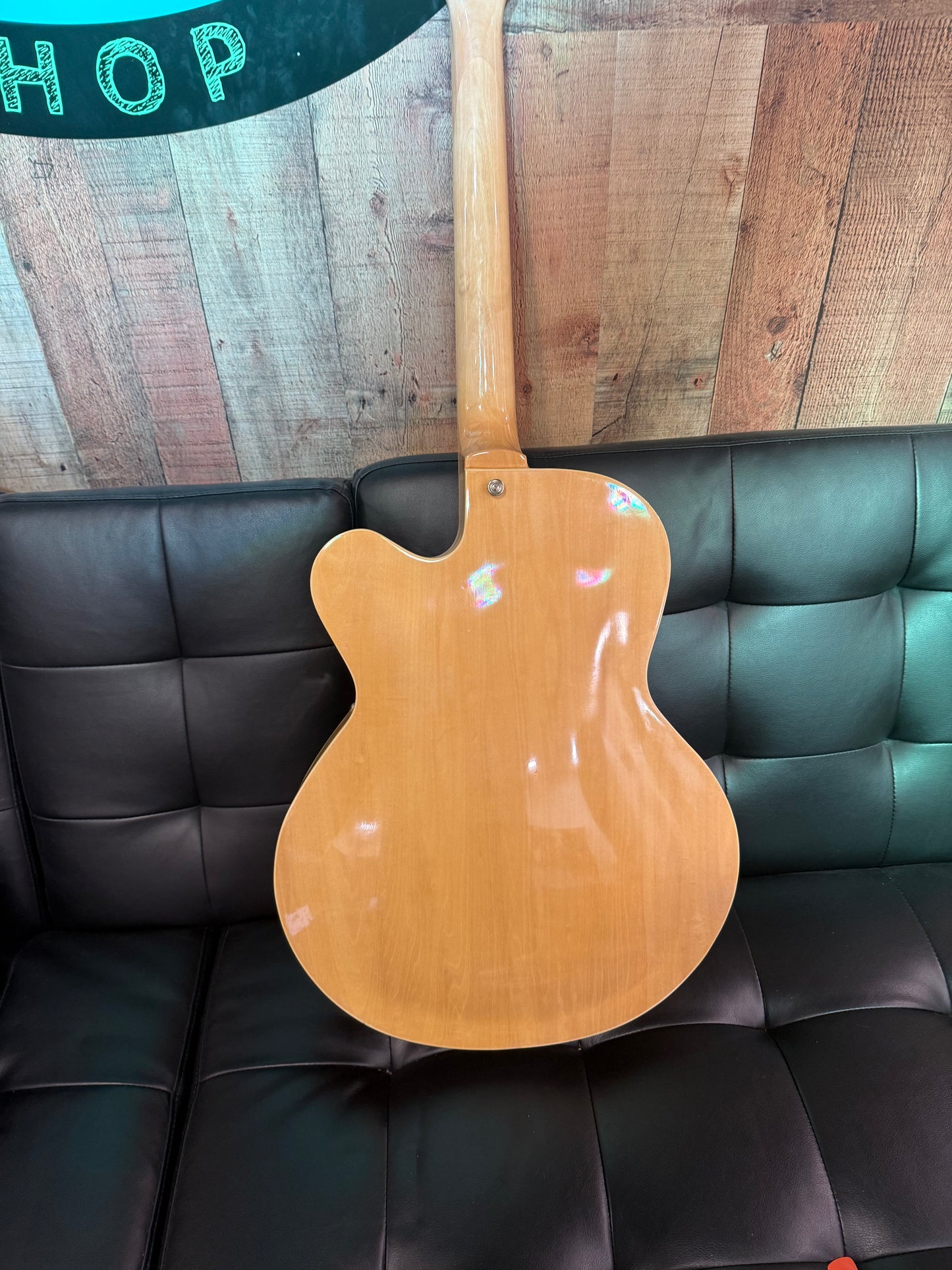 Feliciano Hollow Body Electric Guitar (USED)