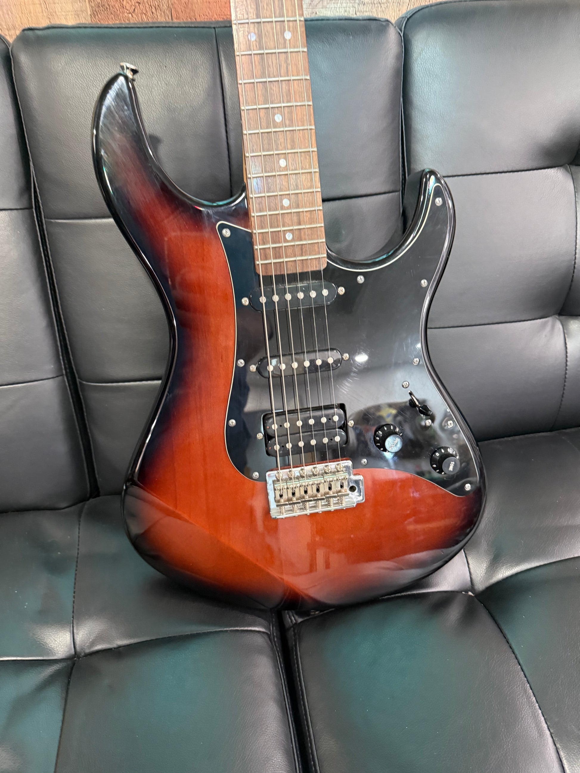 Yamaha PAC012DLX Pacifica Deluxe HSS (USED)