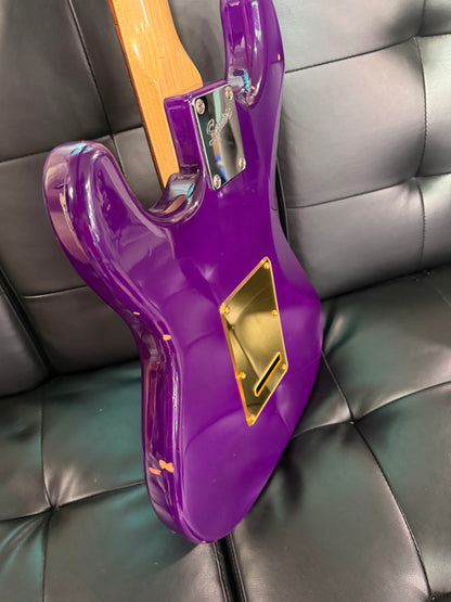 Squire Strat (Used)