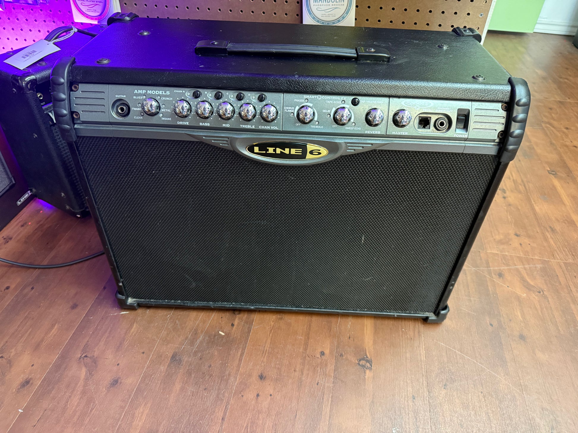 Line 6 Spider II 210 120-Watt 2x10" Digital Modeling Guitar Combo (USED)