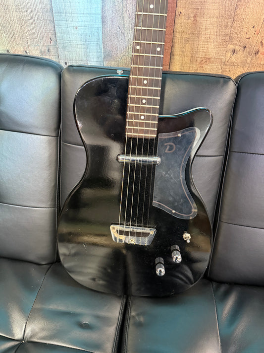 Vintage Danelectro (USED)