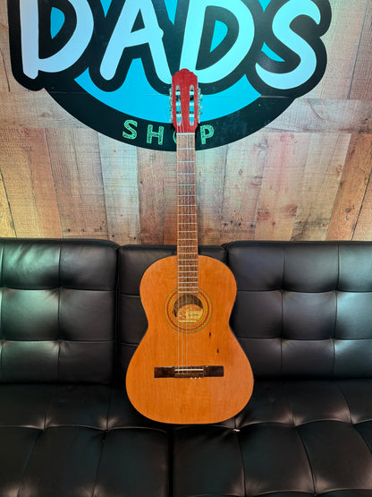 Classical Acoustic Guitar (USED)