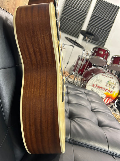 Alvarez Regent OM/Folk RF26