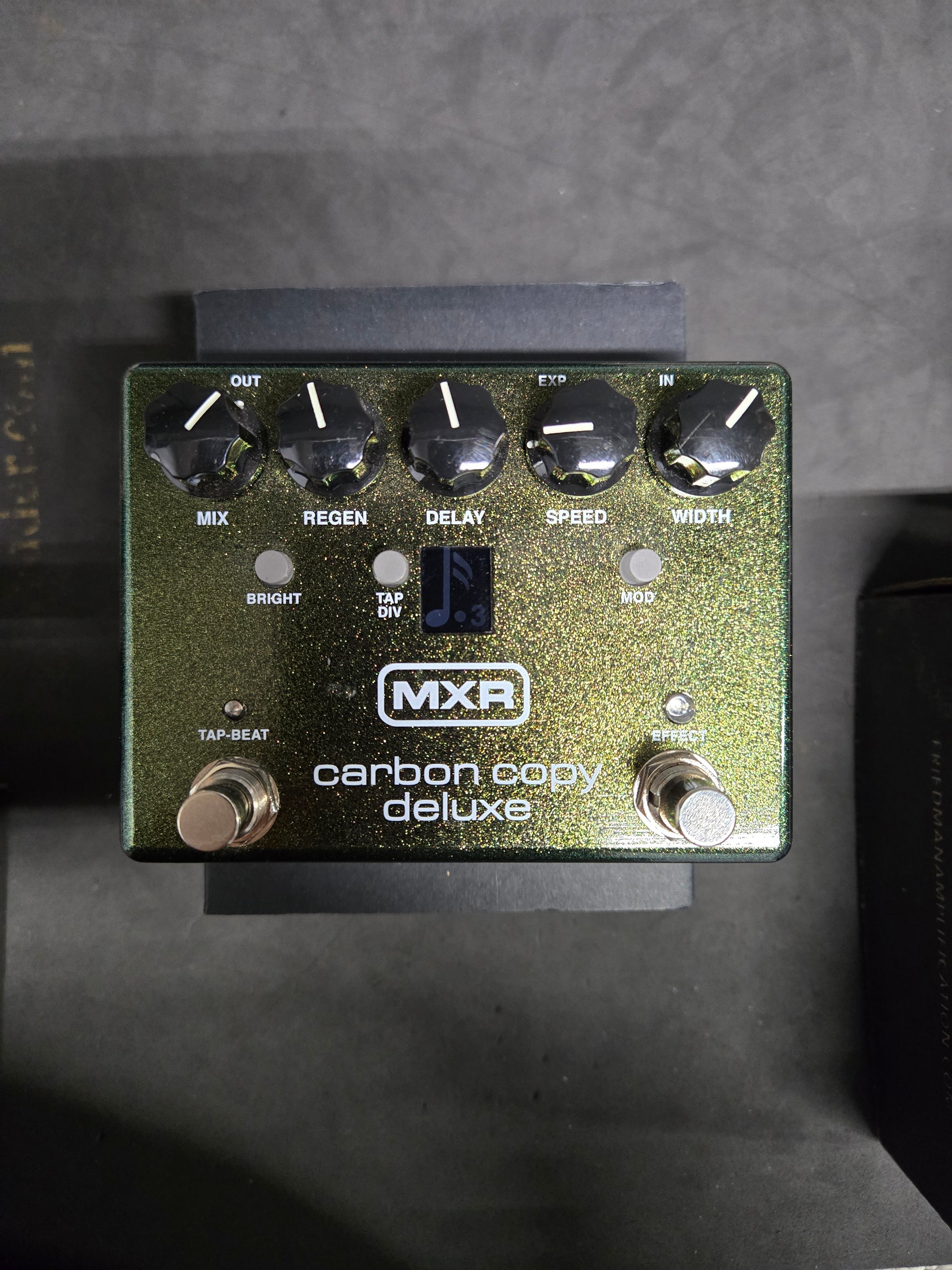 MXR Carbon Copy Deluxe M292 (USED)